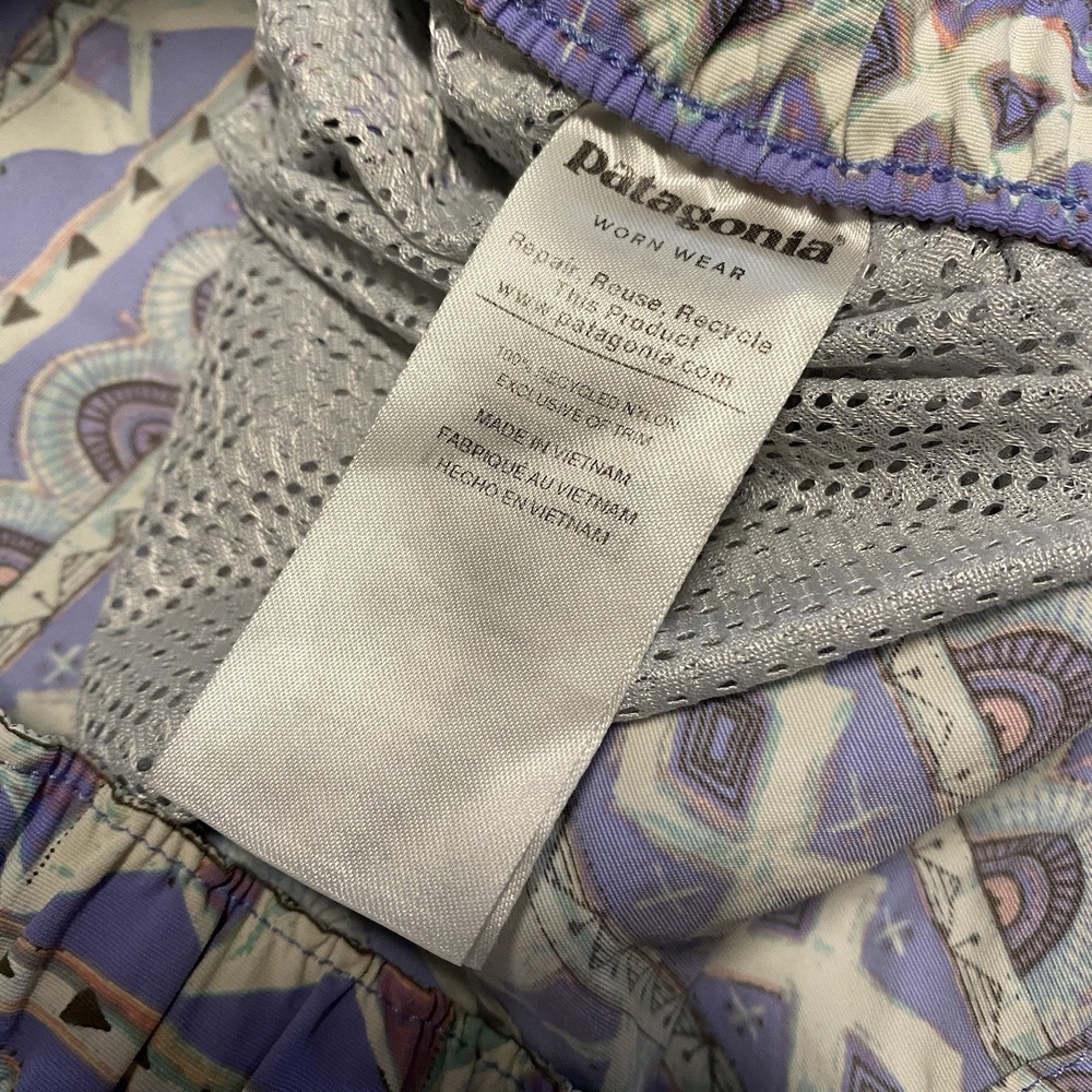 Patagonia Barely Baggies Womens Small Tribal Print Outdoors Nylon 2.5" Inseam - Picture 5 of 10